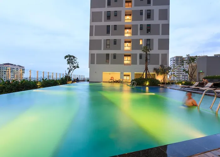 S'Home Saigon - Exclusive Infinity Pool
